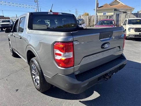 New 2025 Ford Maverick XLT image 6