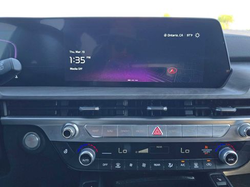 Used 2025 Kia Telluride EX X-Line image 26