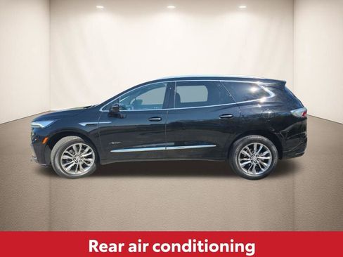 Used 2024 Buick Enclave Avenir w/ Avenir Technology Package image 10