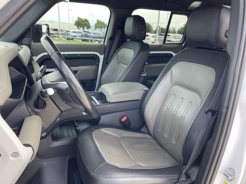 Used 2022 Land Rover Defender 110 X-Dynamic SE AWD/4WD image 25