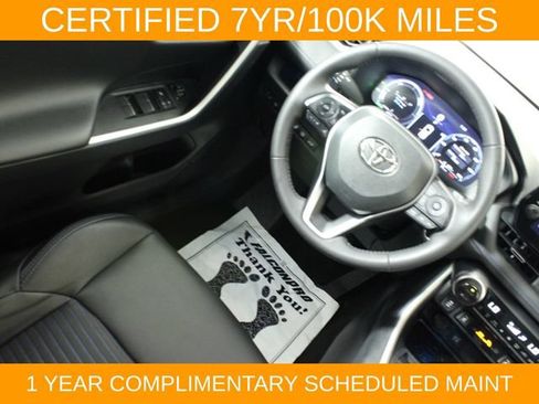 Used 2023 Toyota RAV4 XSE AWD/4WD image 17