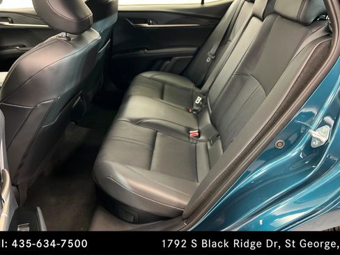 Used 2025 Toyota Camry XSE w/ Premium Package image 21