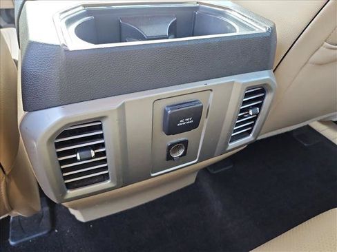 Used 2016 Ford F150 Lariat w/ Equipment Group 502A Luxury AWD/4WD image 17