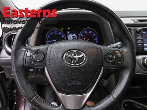 Used 2016 Toyota RAV4 XLE w/ Convenience Package AWD/4WD image 10
