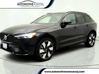Used 2025 Volvo XC60 T8 Plus w/ Protection Package Premier AWD/4WD video 1