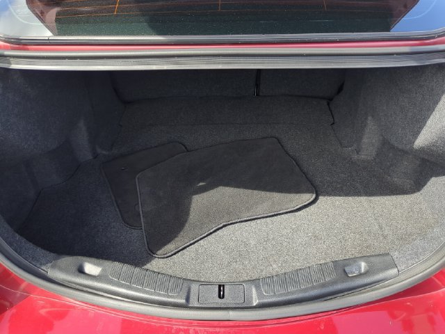 Used 2019 Ford Fusion SE FWD image 12