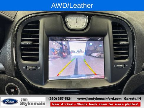 Used 2016 Chrysler 300 S AWD/4WD image 9