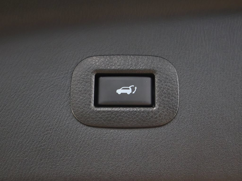 Used 2024 INFINITI QX80 Sensory AWD/4WD image 25