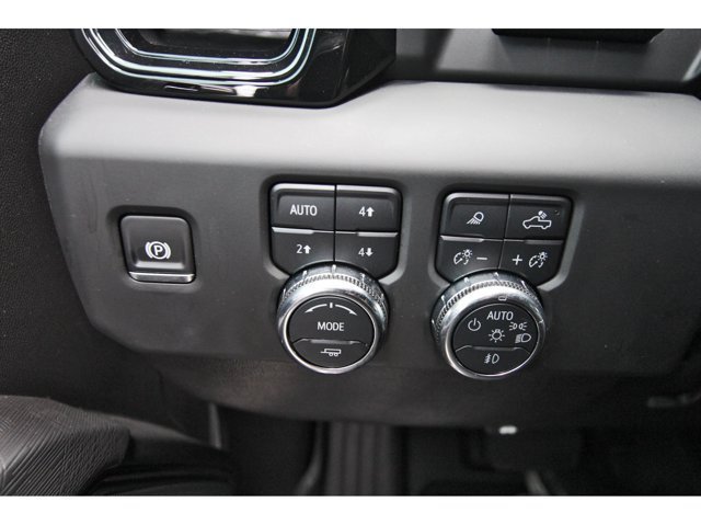 Used 2025 GMC Sierra 2500 AT4X AWD/4WD image 22
