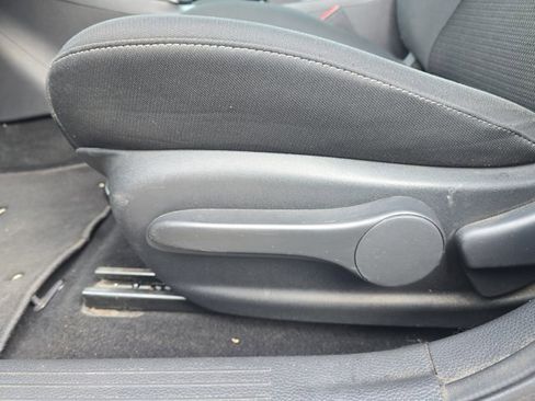 Used 2019 Nissan Sentra S w/ Appearance Package image 14