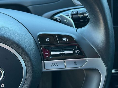 Used 2023 Hyundai Tucson Limited image 17