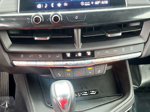 Used 2025 Cadillac CT4 Luxury w/ Cold Weather Package AWD/4WD image 15