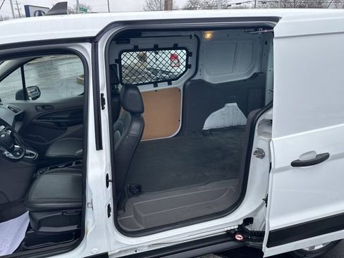 Used 2022 Ford Transit Connect XL FWD image 13