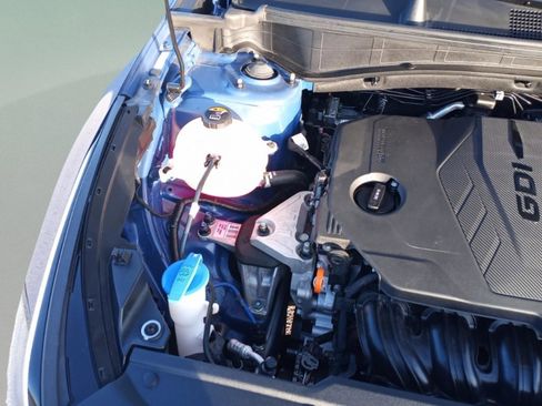 Used 2024 Kia Sportage EX image 31