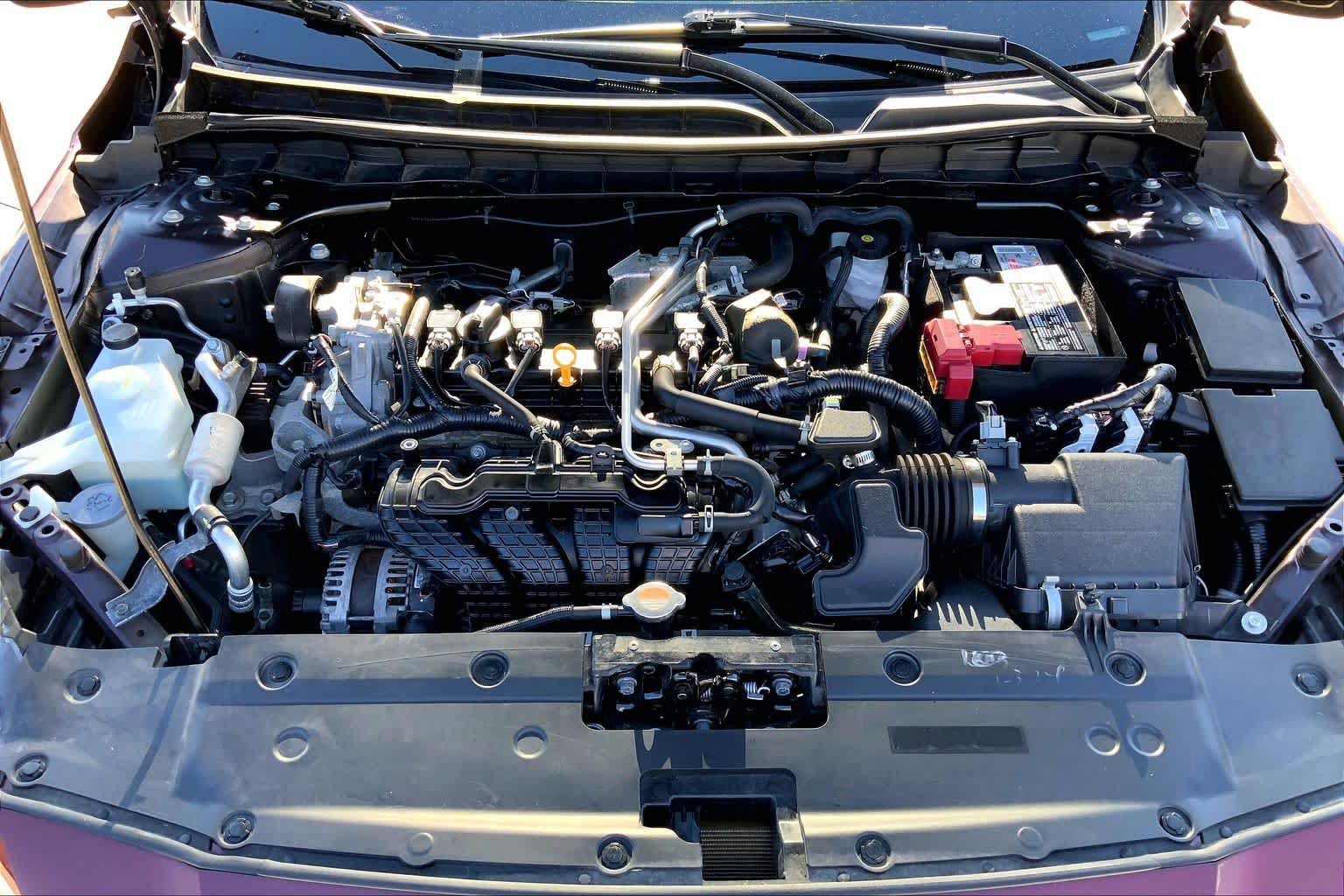 Used 2025 Nissan Altima 2.5 SV FWD image 28