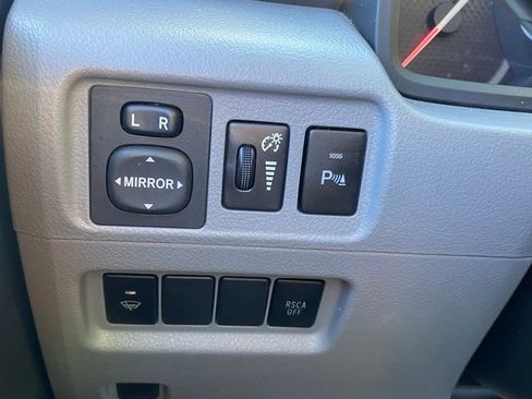 Used 2012 Toyota 4Runner SR5 image 22