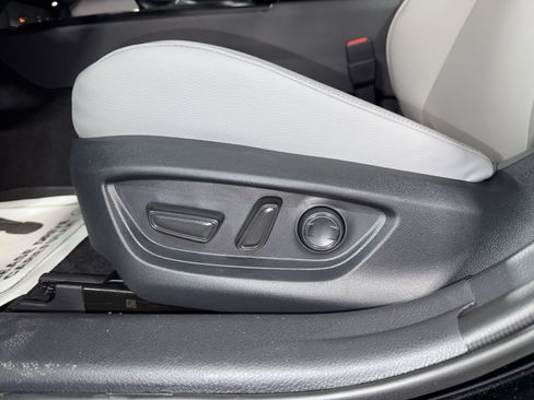 New 2026 Toyota Camry SE image 17