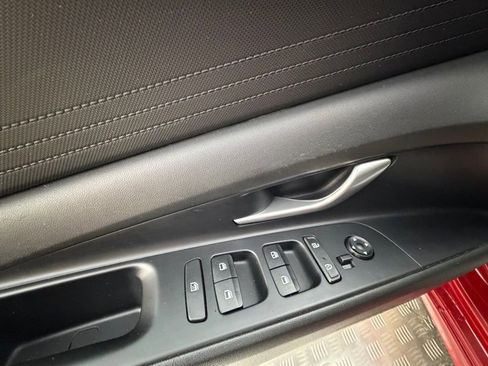 Used 2023 Hyundai Elantra SEL image 24