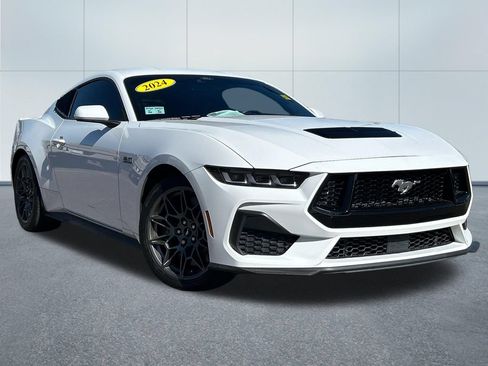 Used 2024 Ford Mustang GT Premium w/ GT Performance Package RWD image 30