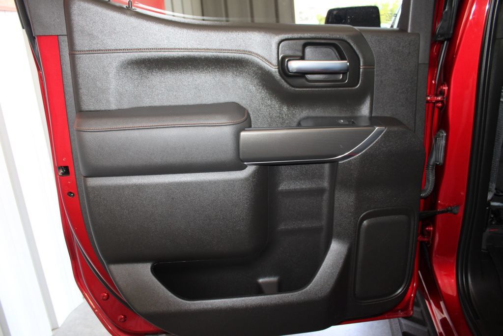 Used 2021 GMC Sierra 1500 AT4 w/ Off-Road Performance Package AWD/4WD image 29