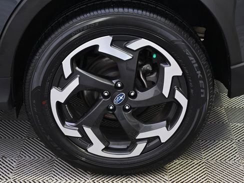 Certified 2023 Subaru Crosstrek 2.5i Limited w/ Moonroof Package image 20