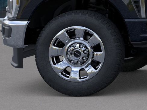 New 2025 Ford F250 Lariat w/ Chrome Package image 21