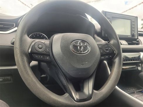 Used 2021 Toyota RAV4 XLE image 26
