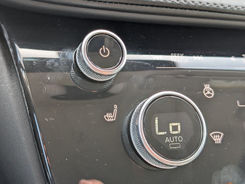 Used 2025 INFINITI QX60 Luxe AWD/4WD image 28