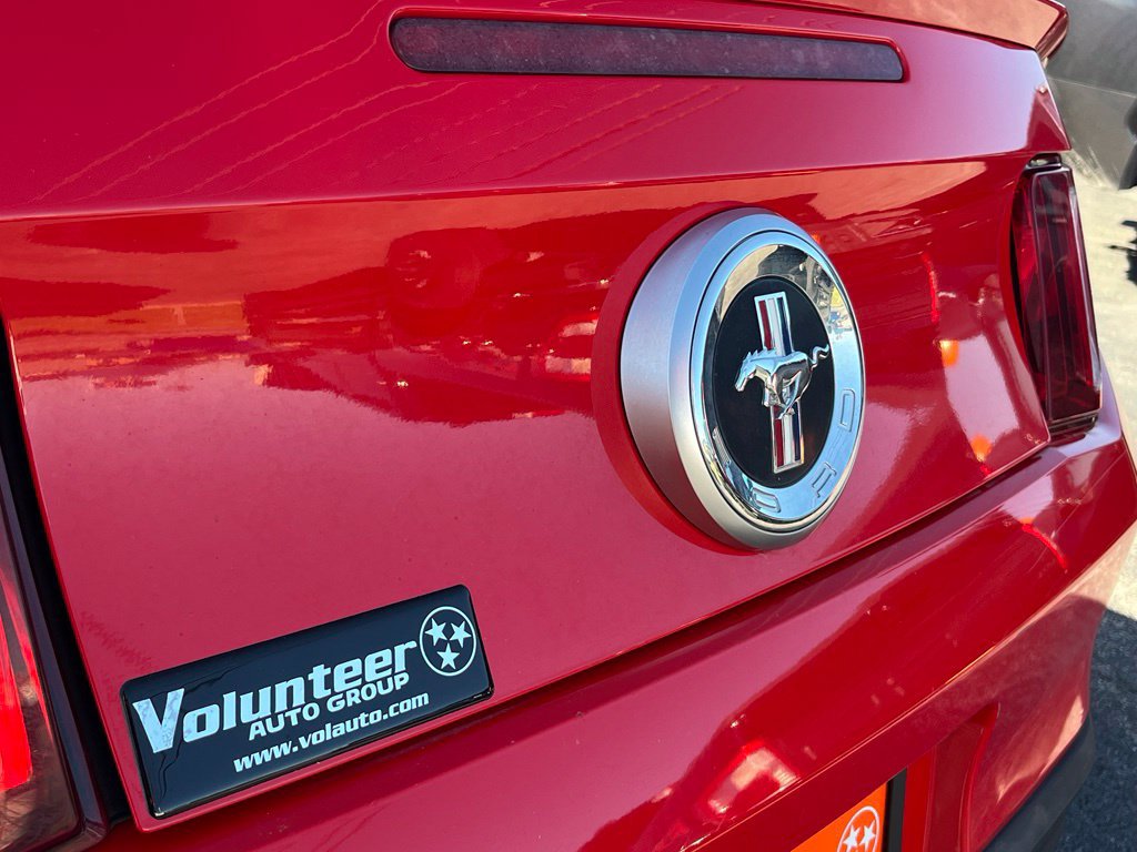 Used 2012 Ford Mustang Premium RWD image 10