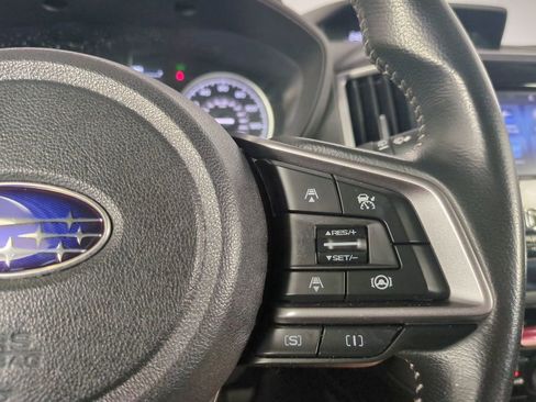 Used 2024 Subaru Forester Premium image 33