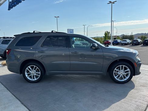 Used 2023 Dodge Durango GT AWD/4WD image 4