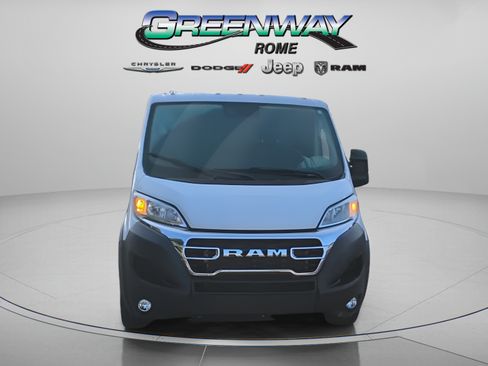 Used 2025 RAM ProMaster 2500 w/ U-Haul Equipment Group FWD image 7
