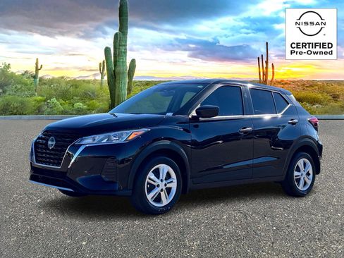 Certified 2025 Nissan Kicks Play S image 2