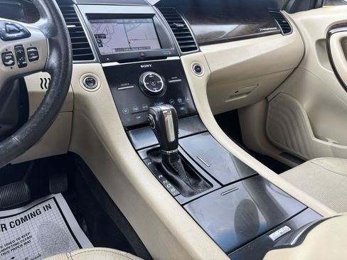 Used 2014 Ford Taurus Limited w/ Equipment Group 301A image 23