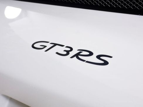 Certified 2019 Porsche 911 GT3 RS RWD image 30