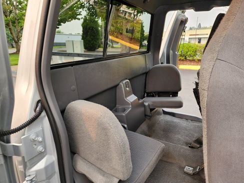 Used 2001 Ford Ranger 4x4 SuperCab image 17