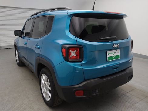Used 2021 Jeep Renegade Latitude FWD image 5
