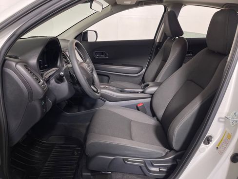 Used 2022 Honda HR-V EX image 12