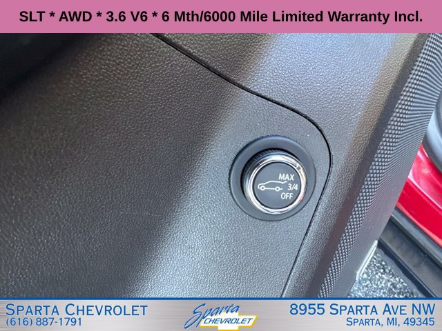 Used 2019 GMC Acadia SLT AWD/4WD image 13