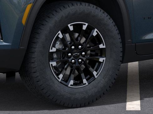 New 2026 Chevrolet Traverse Z71 w/ Driver Confidence Package image 9