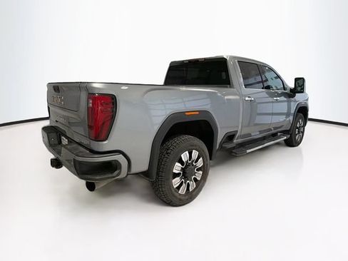 Used 2024 GMC Sierra 2500 Denali w/ Denali Reserve Package AWD/4WD image 7