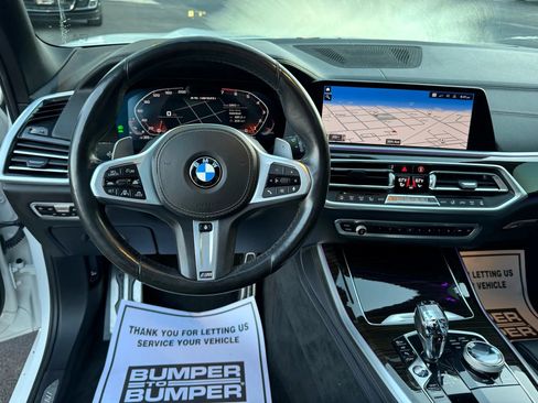 Used 2021 BMW X5 M50i w/ Executive Package image 6