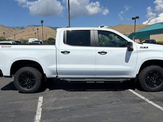 Used 2021 Chevrolet Silverado 1500 LT Trail Boss w/ Convenience Package II AWD/4WD video 2