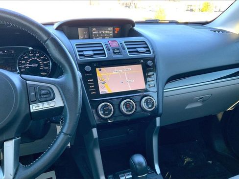 Used 2017 Subaru Forester 2.5i Limited image 11