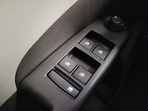 Used 2020 Chevrolet Sonic LT FWD image 27
