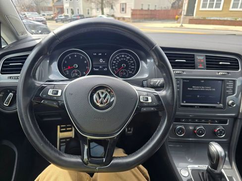 Used 2017 Volkswagen Golf Alltrack SEL AWD/4WD image 22