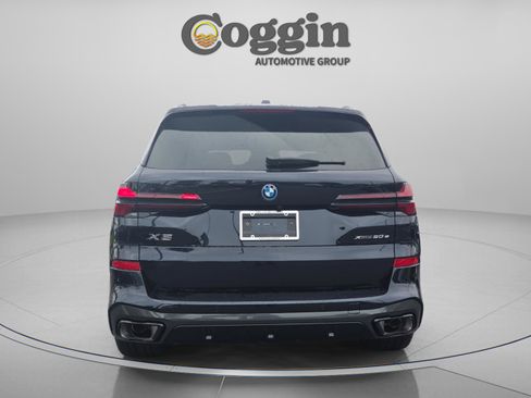 New 2026 BMW X5 xDrive50e w/ Executive Package AWD/4WD image 4