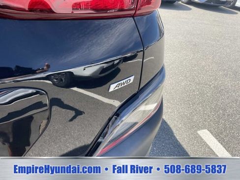 Used 2023 Hyundai Kona SEL w/ Convenience Package AWD/4WD image 6