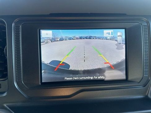 Used 2022 Ford Bronco Black Diamond image 35