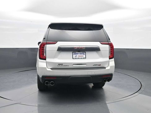 Used 2022 GMC Yukon XL AT4 AWD/4WD image 6